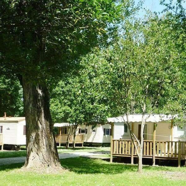 Camping Du Lion Bourg-Saint-Andéol Exterior photo